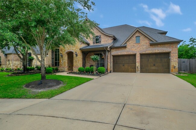 Building Photo - 2810 Red Maple Dr