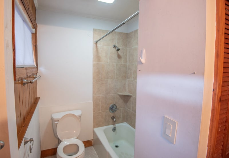 Building Photo - 207 Doe Meadows Dr