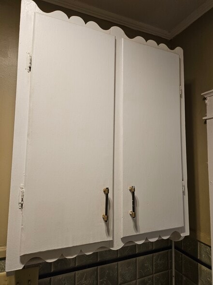 Building Photo - 3 King Ct