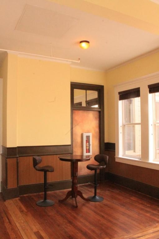 Building Photo - 610 Mulberry Street, #3