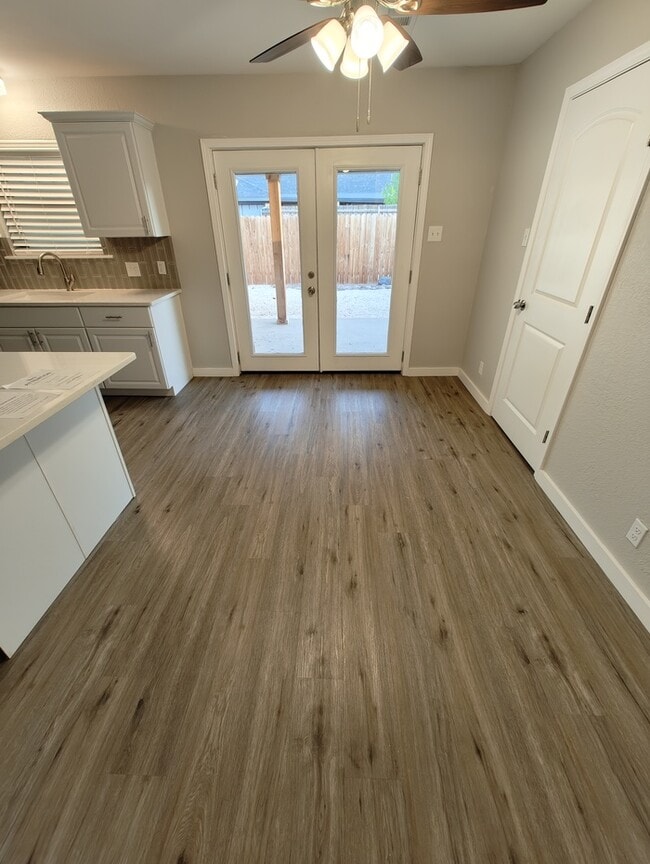 Building Photo - 2404 Northtown Ct