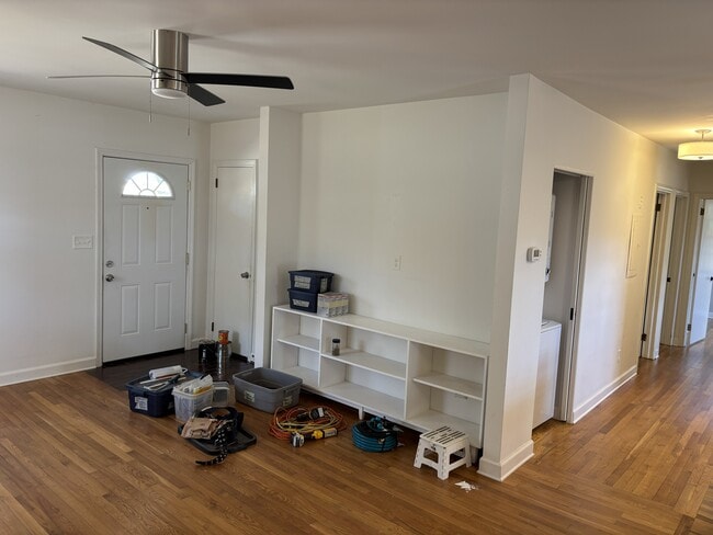 Building Photo - 1012 Powell Dr