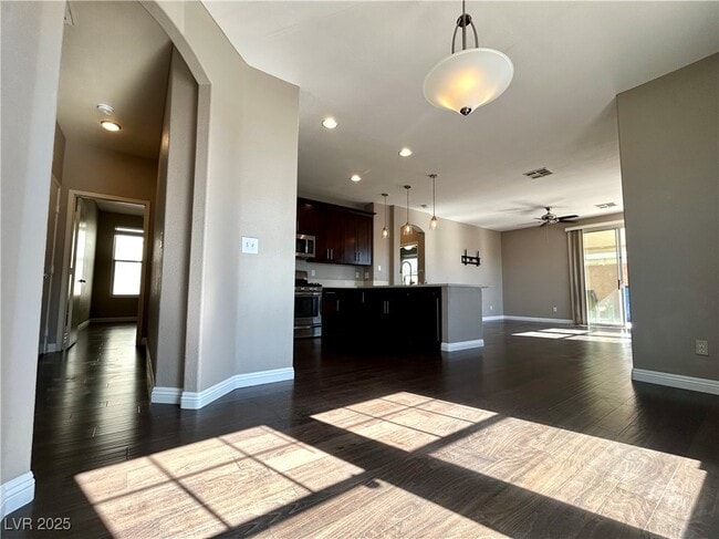 Building Photo - 6706 Black Oil Dr