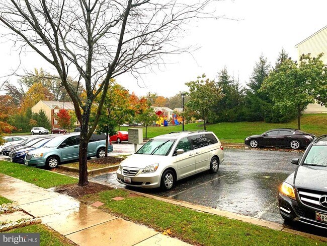 Building Photo - 7329 Granite Woods Ct