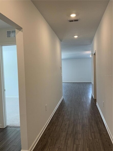 Building Photo - 4612 SW 83rd Lp