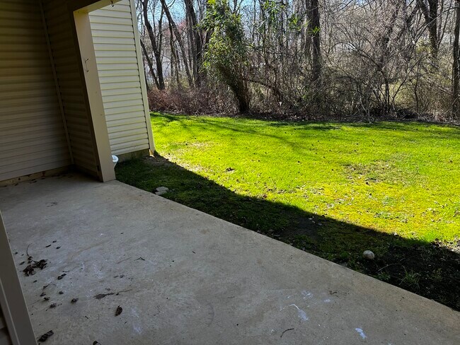 Building Photo - 350 Tavistock