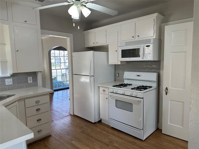 Building Photo - 6000 Kenwood Ave