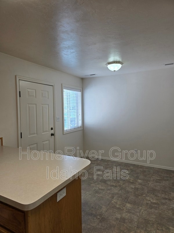 Building Photo - 3109 Chasewood Dr