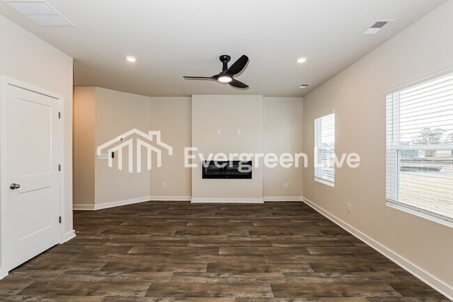 Building Photo - 1692 Fuma Leaf Wy