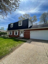 Building Photo - 2383 Quincy Ave
