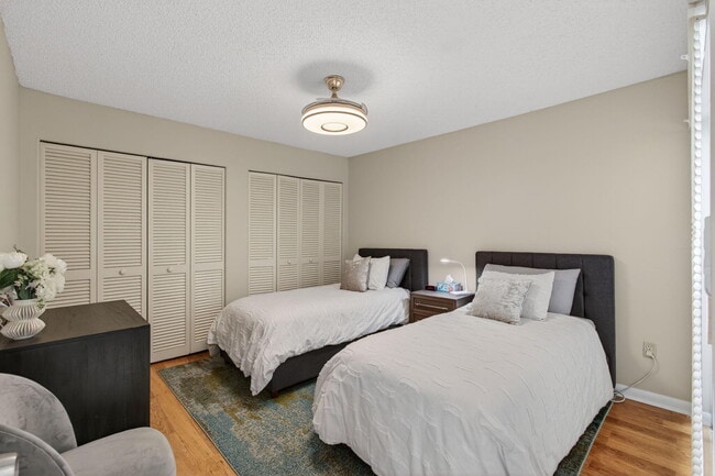 Building Photo - 7745 Stanway Pl