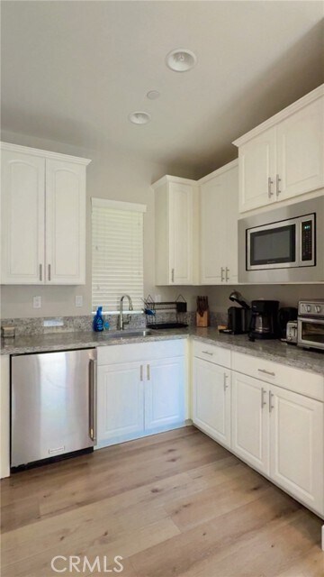 Building Photo - 5 Lirico Ct