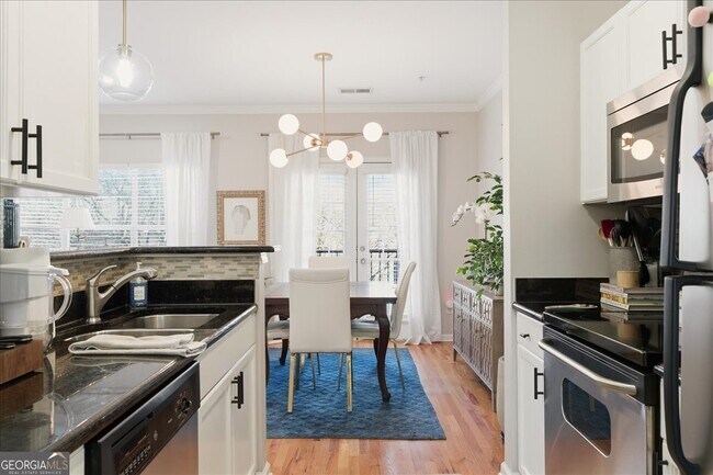 Building Photo - 1150 Collier Rd NW