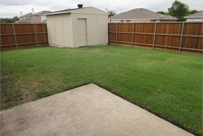 Building Photo - 1414 Lochspring Dr