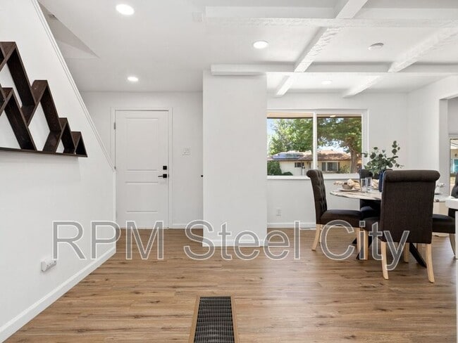 Building Photo - 62 Louis Nelson Rd