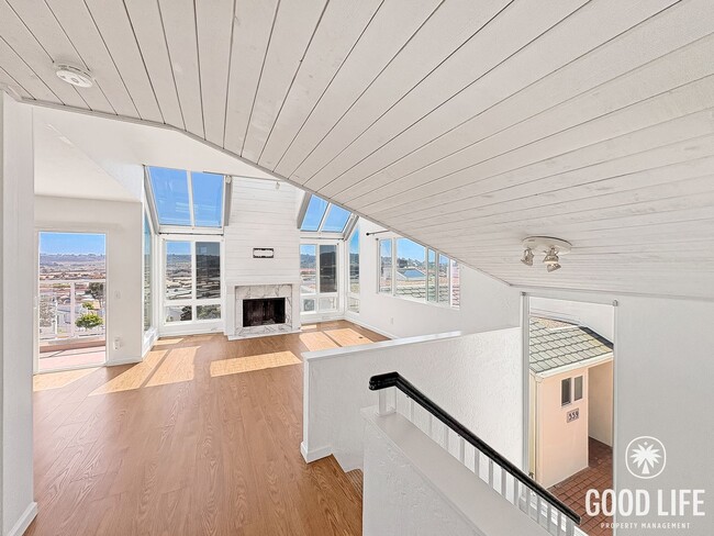 Building Photo - SD: Hilltop Retreat with Ocean Breezes, natural light, and panoramic views