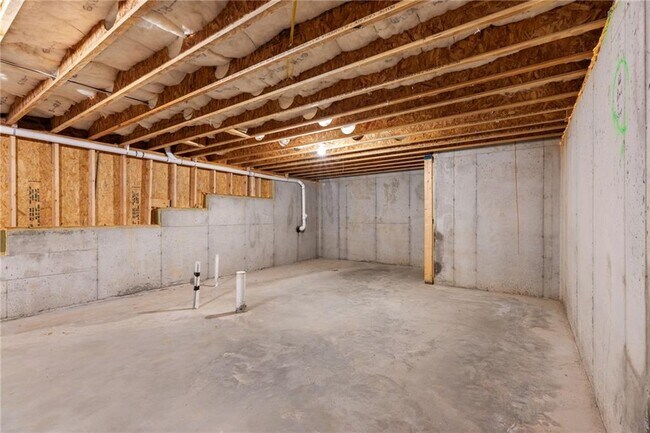 Building Photo - 4411 Claiborne Ct