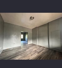 Building Photo - 2405 Harrison St