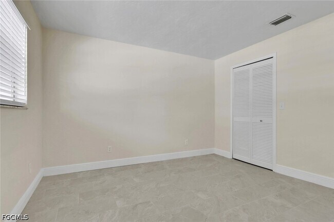 Building Photo - 1626 Orchid Blvd