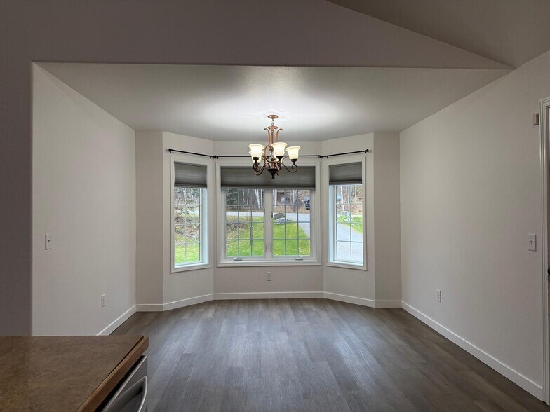 Dining room - 20510 Wooded Hollow Cir