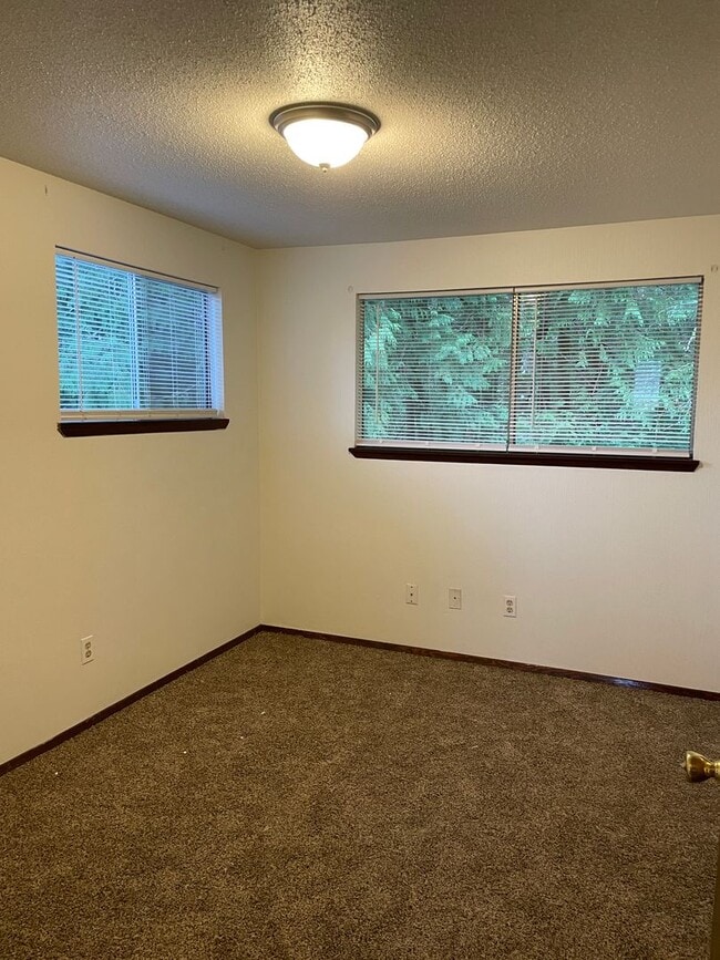 Building Photo - 1314 S 2nd St