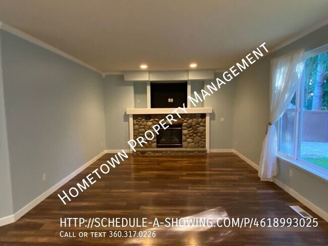 Building Photo - Chambers Creek Beauty - Available NOW!
