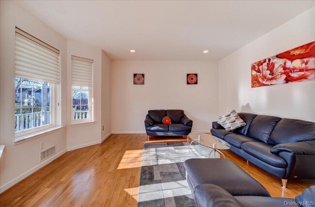 Building Photo - 3 Grand View Terrace