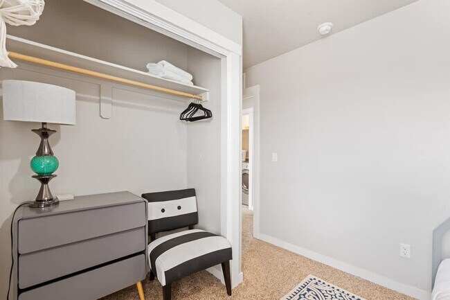 Building Photo - 2110 Ison Ct