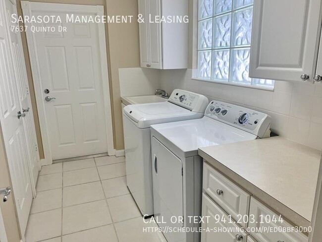 Building Photo - 7637 Quinto Dr