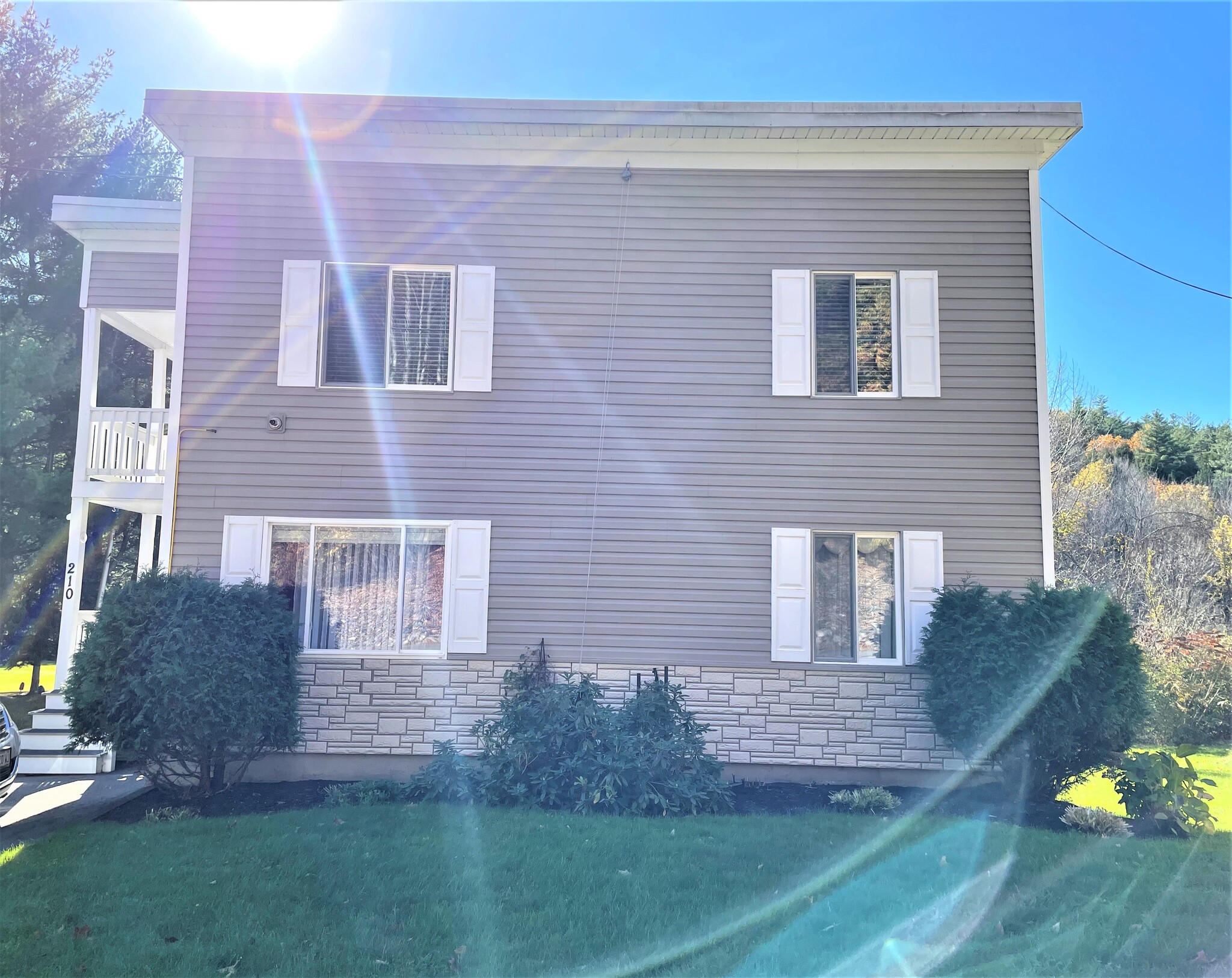 Building Photo - 210 Mount Vernon Ave