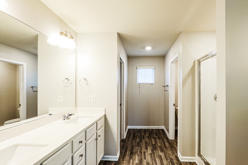 Building Photo - 372 Hamilton Pointe Dr