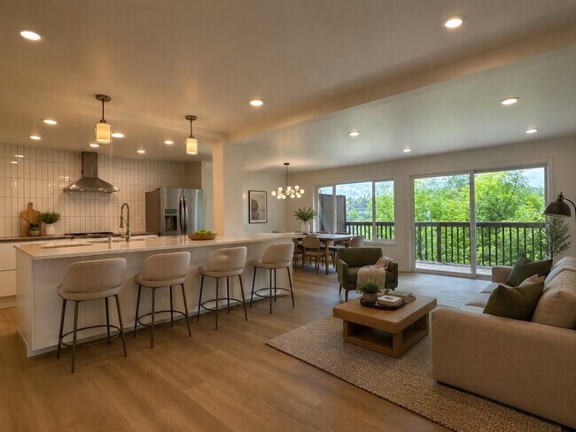 Building Photo - 504 S Coeur d'Alene St