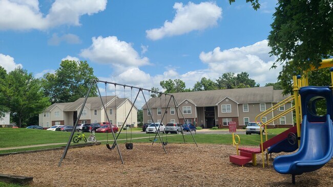 Building Photo - Graham Village
