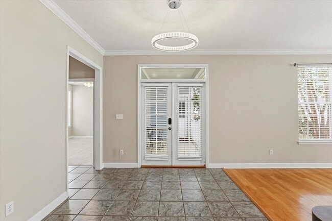 Building Photo - 3253 Stanhope Dr
