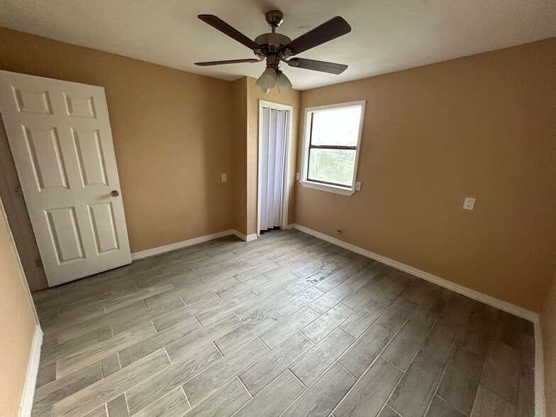 Building Photo - 118 Alabama St