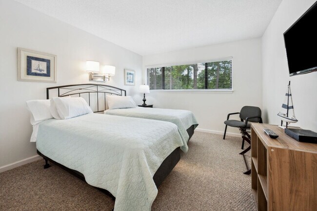 Building Photo - 393 Aspen Loop