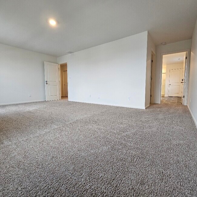 Building Photo - 7750 W 105th Pl
