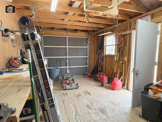 Building Photo - 4801 Shenandoah Dr