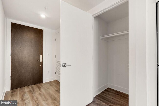 Building Photo - 1311 13th St NW