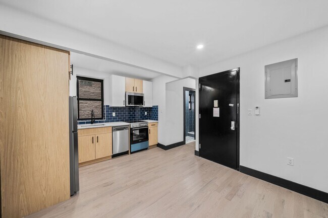 Building Photo - Hughes BH LLC (2507)