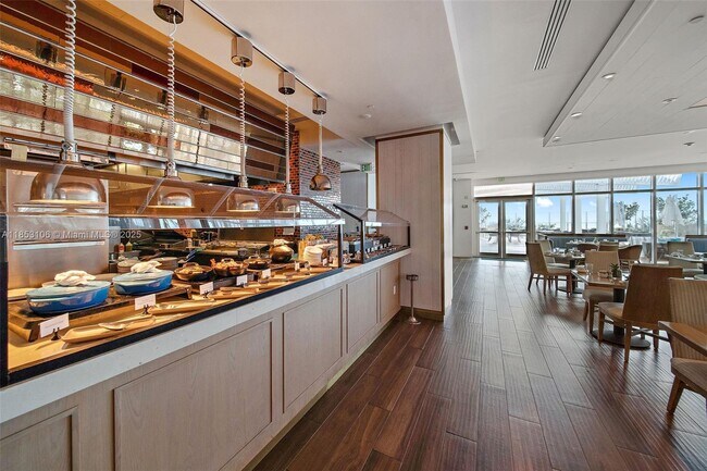 Building Photo - 6801 Collins Ave