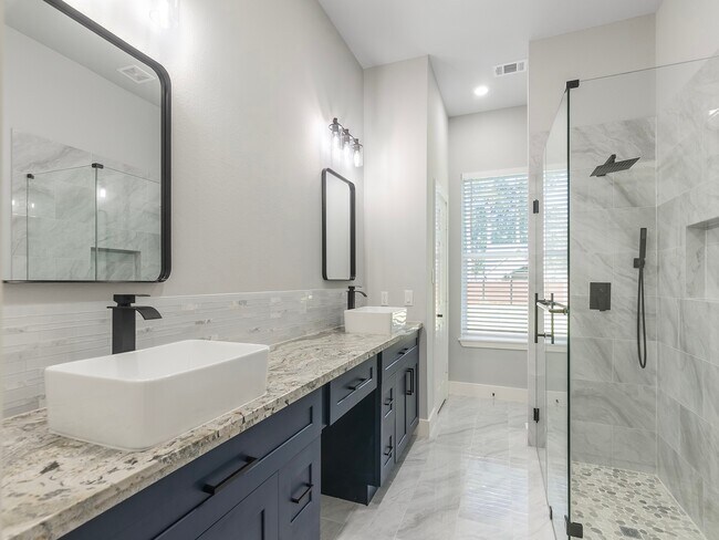 Building Photo - 23826 Cow Oak Dr