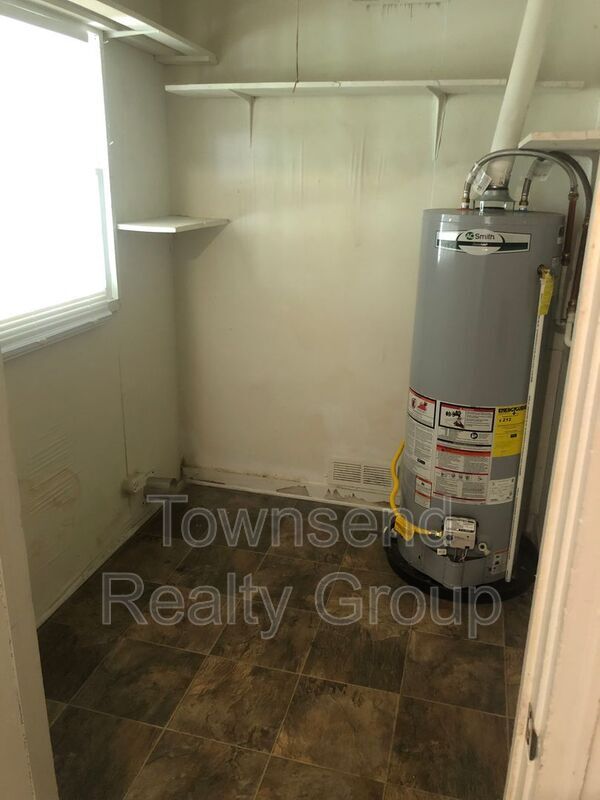 Building Photo - 2133 Jennie Linn Dr