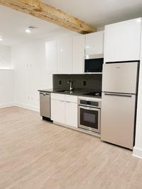 Building Photo - 425 N Prince St