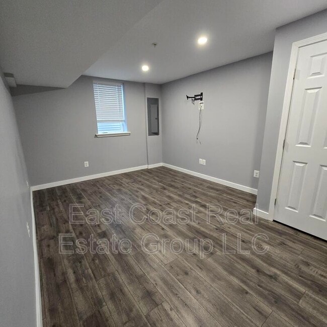 Building Photo - 17824 Stars Ln