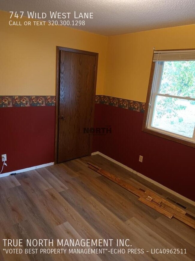 Building Photo - 747 Wild W Ln SW