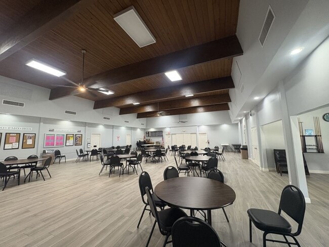 Building Photo - 30 Spring Dr