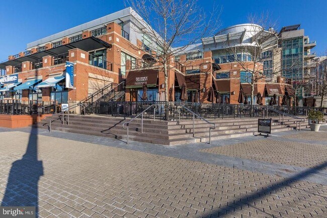 Building Photo - 100 St Ives Pl