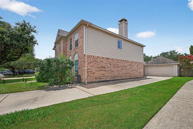 Building Photo - 13023 Porter Meadow Ln