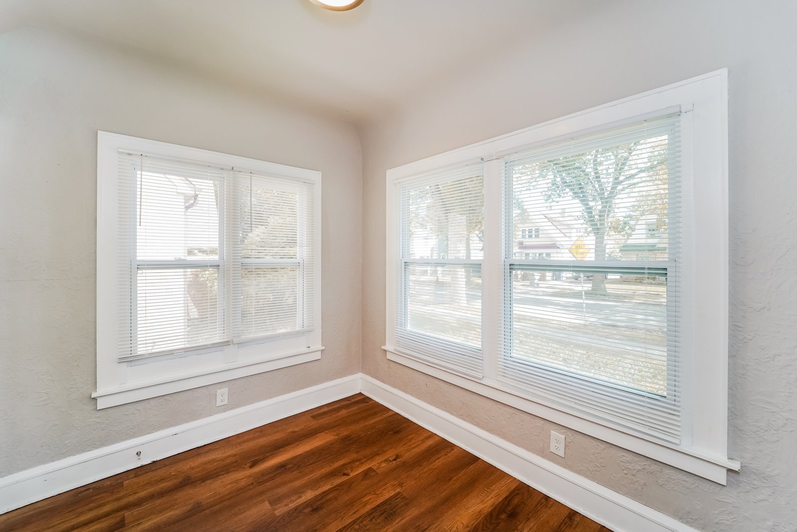 Building Photo - 3915 N 40th St